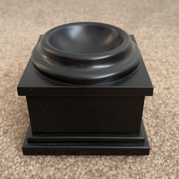 Baseball Pedestal Display - Picture 2 of 4